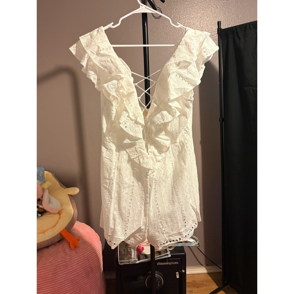 Choosy Eyelet Lace White Shorts Romper Sz XL
